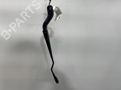 Used Front windshield wiper arm FORD ECOSPORT 1.0 EcoBoost (125 hp) 30308541