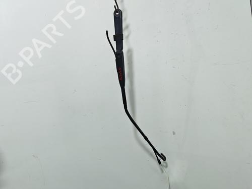 Used Front windshield wiper arm Front windshield wiper arm RENAULT MASTER II Van (FD) 2.5 dCi (FD01, FD02, FD21, FD22, FD31, FD32, FD3Y, FD71,... (120 hp) 40003021 40003021