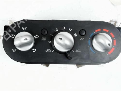 AC-Styringsenhed/Manøvreenhed RENAULT TWINGO II (CN0_) 1.2 16V (CN04, CN0B) (75 hp) 31159422