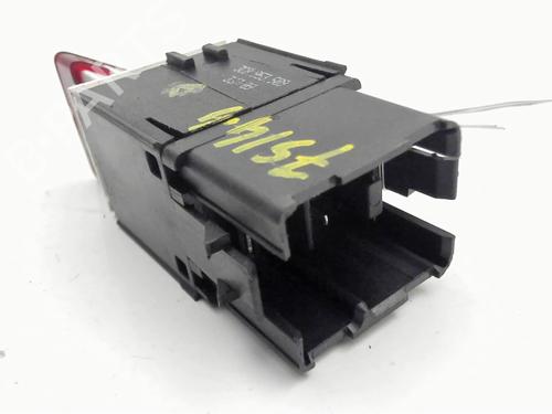 warning-switch-vw-passat-b6-variant-3c5-2005-2006-2007-2008-2009-2010-2011-30547383 main image