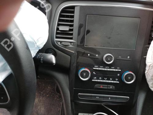 Steering wheel RENAULT MEGANE IV Hatchback (B9A/M/N_) 1.2 TCe 100 (B9MS) | BP25586635C49 - Image 7