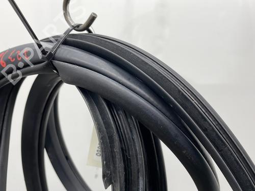 Used Rubber door seal Rubber door seal HYUNDAI SANTA FÉ II (CM) 2.2 CRDi GLS (150 hp) 22756644 22756644