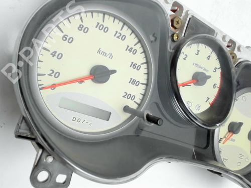 Instrument cluster TOYOTA RAV 4 II (_A2_) 2.0 D 4WD (CLA20_, CLA21_, CLA20R, CLA21R) | BP20435765C47