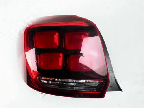 Achterlicht links DACIA SANDERO II 1.5 Blue dCi 95 (B8JL) (95 hp) 31074652