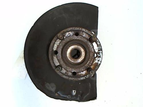 Used Right front steering knuckle VOLVO V40 Estate (645) 1.8 (115 hp) 20433582