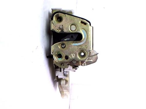 Rear right lock NISSAN ALMERA II Hatchback (N16) 1.8 | BP20448254C99