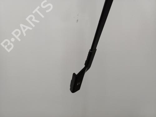 Used Front windshield wiper arm Front windshield wiper arm 22103918 22103918