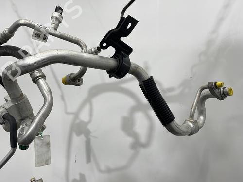 Used AC pipe AC pipe FORD ECOSPORT 1.0 EcoBoost (100 hp) 32695200 32695200