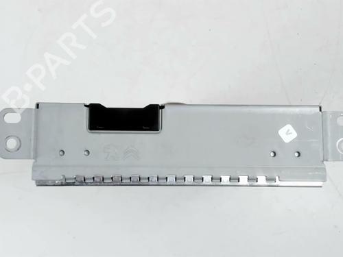 Used Radio PEUGEOT EXPERT Van (V_) 2.0 BlueHDi 120 (122 hp) 31053182