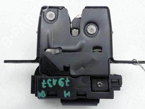 Used Tailgate lock RENAULT CLIO III (BR0/1, CR0/1) 1.5 dCi (C/BR0G, C/BR1G) (68 hp) 33131242