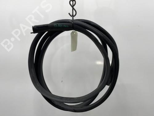 Used Rubber door seal RENAULT TRAFIC III Van (FG_) 1.6 dCi 140 (FGMA) (140 hp) 20396095