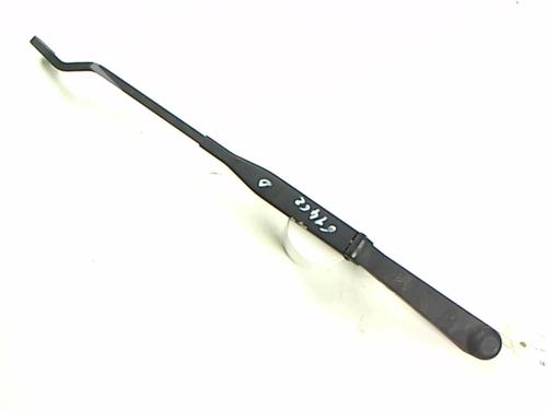 Used Front windshield wiper arm NISSAN MICRA II (K11) 1.0 i 16V (54 hp) 20467119