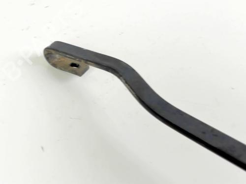 Used Front windshield wiper arm FORD PUMA (EC_) 1.7 16V (125 hp) 20465882