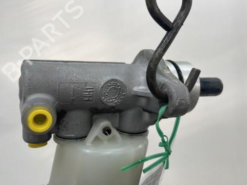 Used Brake master cylinder Brake master cylinder SUZUKI GRAND VITARA I (FT, HT) 2.0 HDI 110 4x4 (SQ420D, TD82V) (109 hp) 20388920 20388920