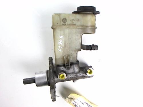 Used Brake master cylinder Brake master cylinder SAAB 9-3 (YS3F, E79, D79, D75) 1.9 TiD (150 hp) 20404089 20404089