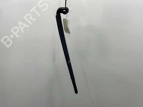 Used Front windshield wiper arm SEAT LEON (1P1) 1.9 TDI (105 hp) 20928873