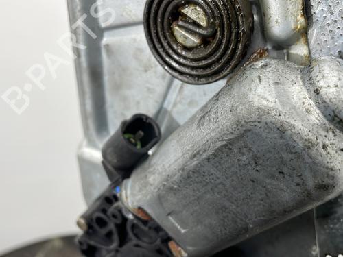 Used Front right window mechanism Front right window mechanism RENAULT TWINGO I (C06_) 1.2 16V (C060) (60 hp) 32081946 32081946