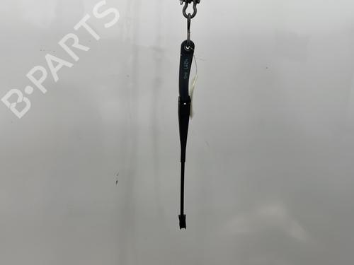 Used Front windshield wiper arm DACIA DUSTER (HS_) 1.5 dCi (109 hp) 25586694