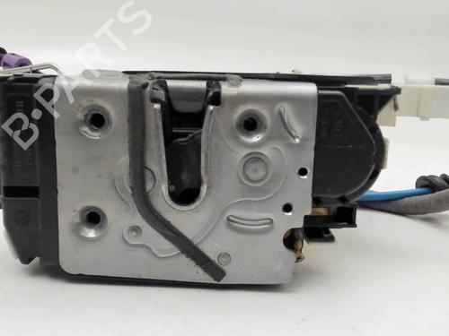 Used Front left lock MERCEDES-BENZ GLA-CLASS (X156) GLA 200 CDI / d (156.908) (136 hp) 29921761