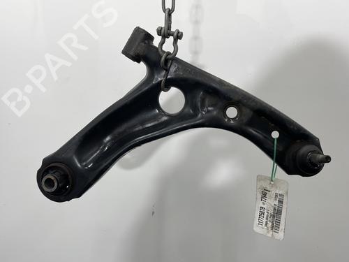 Used Right front suspension arm CITROËN C1 (PM_, PN_) 1.0 (68 hp) 30848255