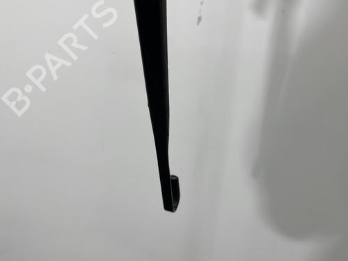 Front windshield wiper arm BMW 3 (E46) 316 i | BP30329377C143