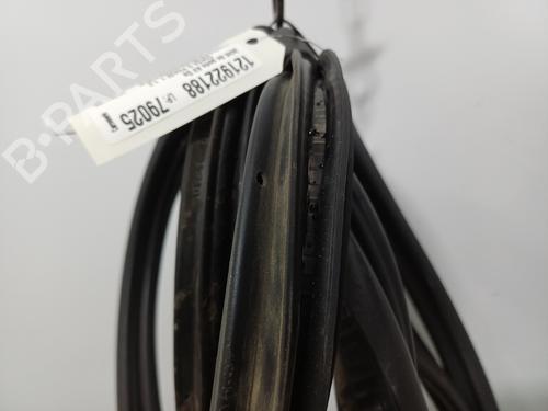 Used Rubber door seal Rubber door seal OPEL CORSA D (S07) 1.3 CDTI (L08, L68) (75 hp) 34145904 34145904