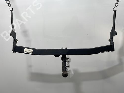 Used Tow ball/Mechanism RENAULT CLIO III (BR0/1, CR0/1) 1.5 dCi (BR17, CR17) (86 hp) 31932267