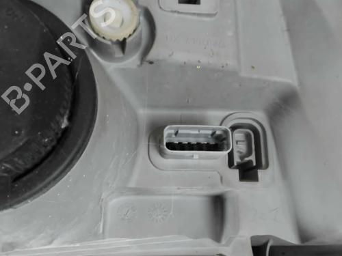 Right headlight RENAULT MASTER II Van (FD) 2.5 dCi (FD02) | BP30308378C29