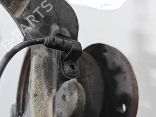 Used Right front steering knuckle Right front steering knuckle 36957804 36957804