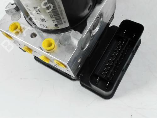 Used ABS pump ABS pump MERCEDES-BENZ C-CLASS (W204) C 180 CDI (204.000) (120 hp) 22103854 22103854