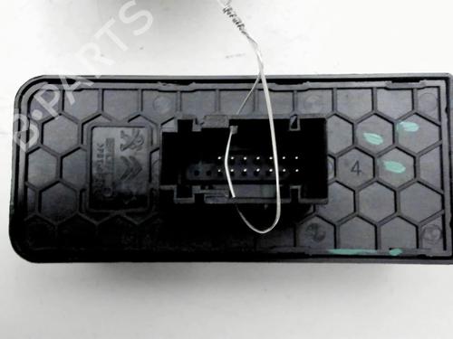 Left front window switch CITROËN C3 III (SX) 1.5 BlueHDi 100 (SXYHYP, SXYHTU) | BP37037565I27 - Image 5