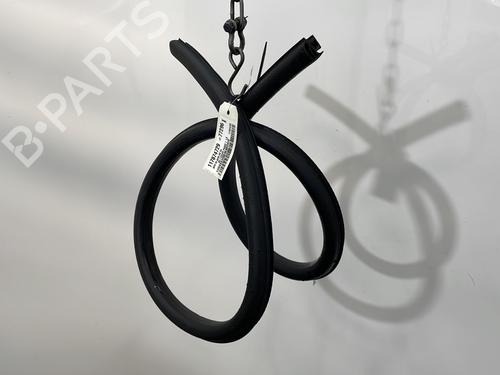 rubber-door-seal-audi-a5-8t3-2007-2008-2009-2010-2011-2012-2013-2014-2015-2016-2017-30941423 main image