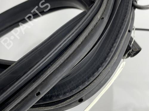 Rubber door seal JEEP CHEROKEE (KJ) 2.8 CRD 4x4 | BP28677228C142 