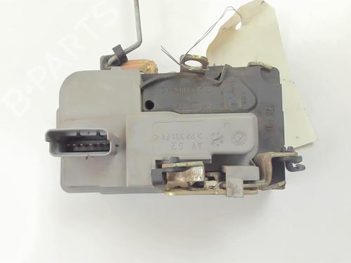 Used Front left lock PEUGEOT 206 Hatchback (2A/C) 1.4 HDi eco 70 (68 hp) 20396395