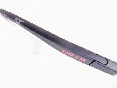 Used Rear windshield wiper arm PEUGEOT 208 I (CA_, CC_) 1.6 HDi / BlueHDi 75 (75 hp) 20404801
