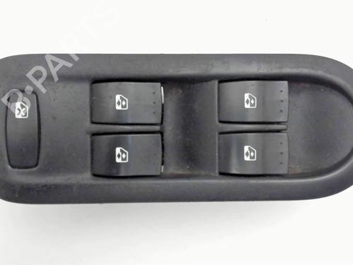 Used Left front window switch RENAULT SCÉNIC II (JM0/1_) 1.5 dCi (JM02, JM13) (101 hp) 29374925