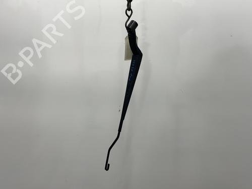 Used Front windshield wiper arm NISSAN MICRA V (K14) 1.0 IG-T 100 (101 hp) 24229566
