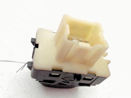 Used Left front window switch Left front window switch 39575776 39575776