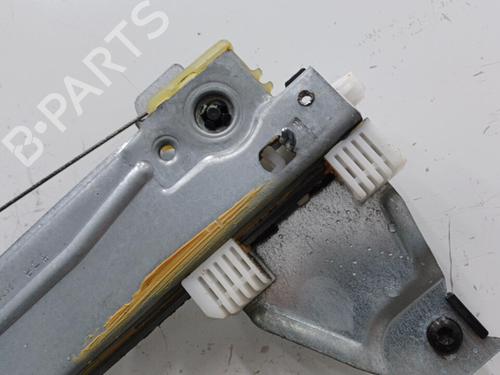 Used Front right window mechanism Front right window mechanism PEUGEOT 308 I (4A_, 4C_) 1.6 HDi (112 hp) 20401552 20401552