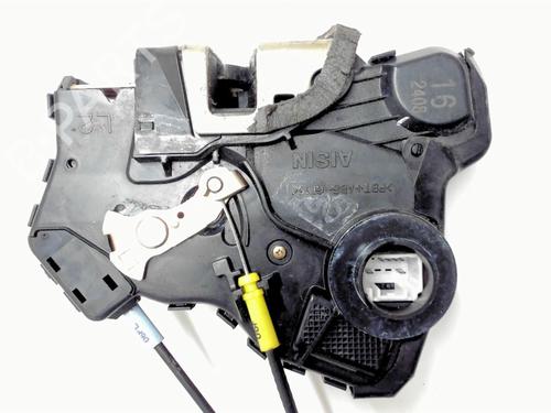 Front left lock TOYOTA COROLLA (_E12_) 2.0 D-4D (CDE120_, CDE120R) | BP20475253C98 