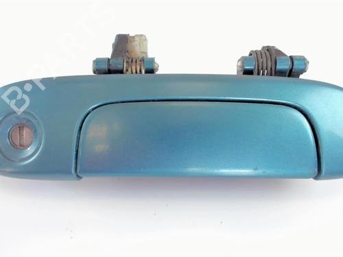 Used Front right exterior door handle MAZDA PREMACY (CP) 2.0 TD (90 hp) 20425056