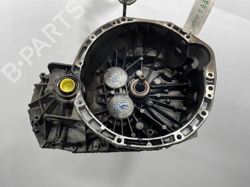 Used Gearbox RENAULT TRAFIC II Bus (JL) 2.0 dCi 90 (JL00, JL01, JL0H, JL0M, JL0P, JL0S) (90 hp) 32138879