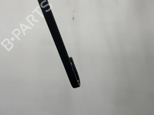 Used Front windshield wiper arm FORD KA (RU8) 1.3 TDCi (75 hp) 20395504