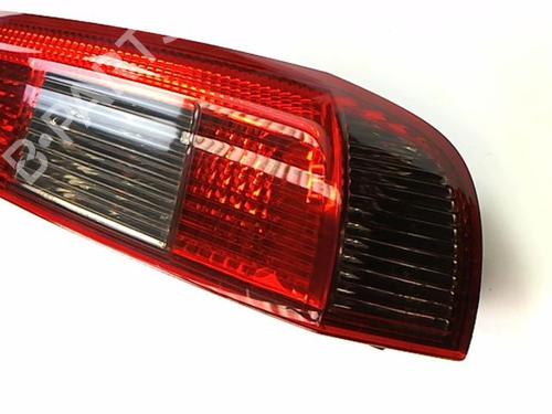 Right taillight FORD FIESTA V (JH_, JD_) 1.6 16V | BP20412581C35 