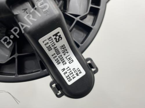Heater blower motor KIA CARENS IV 1.7 CRDi | BP23779689M62 