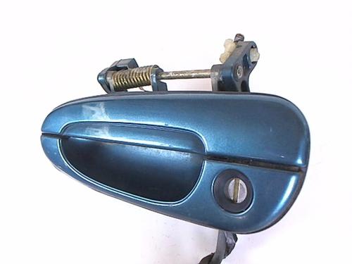 Front left exterior door handle MAZDA 626 IV Hatchback (GE) 2.0 D GLX Comprex (GEFP) | BP25265070C128 