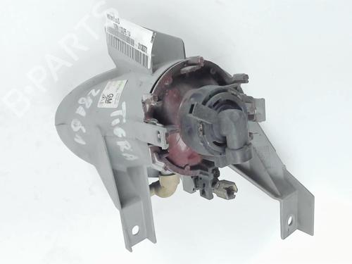 Used Right front fog light OPEL TIGRA (S93) 1.4 16V (F07) (90 hp) 20415044