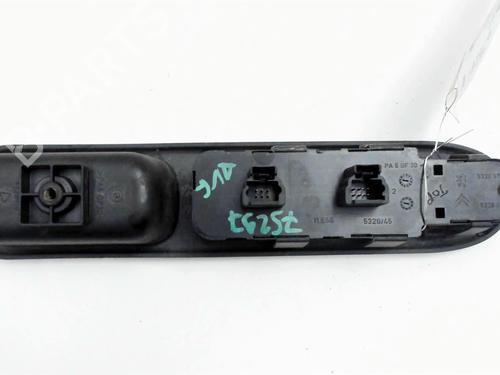 Left front window switch PEUGEOT 307 Break (3E) 1.6 HDi 110 | BP20394876I27 