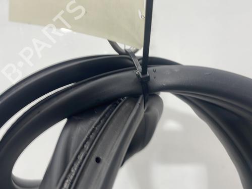 rubber-door-seal-renault-clio-v-b7_-2019-32766593 main image