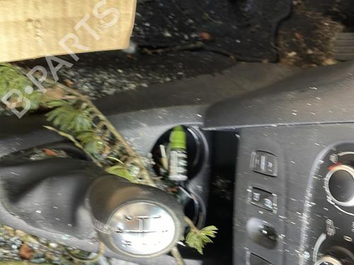 Gearbox DACIA SANDERO II TCe 90 (B8M1, B8MA, B8AC) | BP20423018M3 